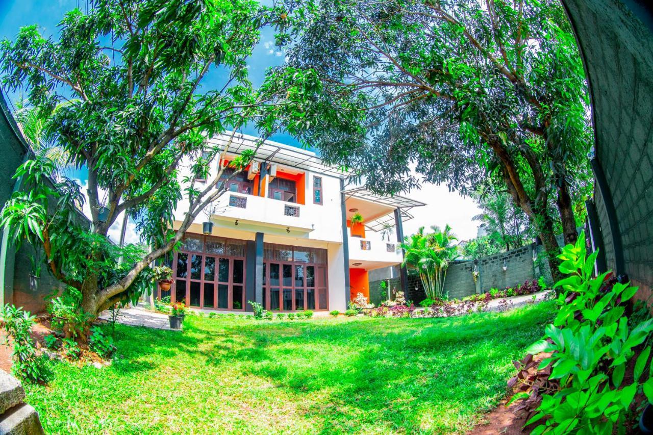 Anthuan Residence Negombo Kültér fotó